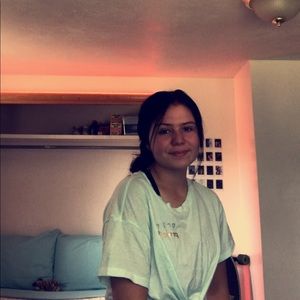 Meet your Posher, Miriam